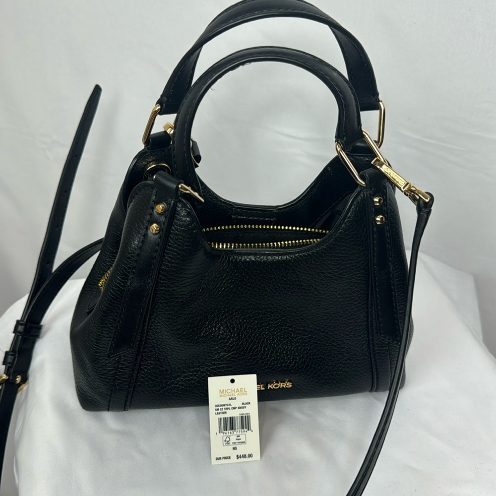 MICHAEL KORS Arlo Small Pebbled Shoulder Bag